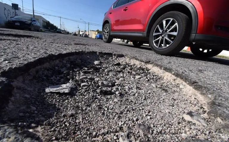 Huecos en las calles de Estación Central