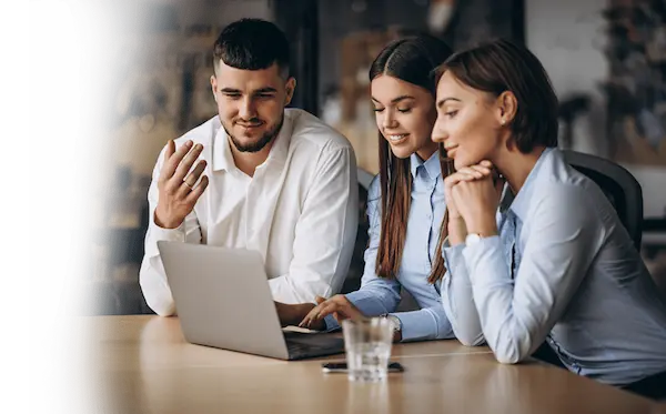 Compromiso con la excelencia y la satisfacción del cliente