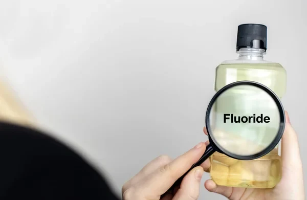 mito sobre el flúor dental tóxico