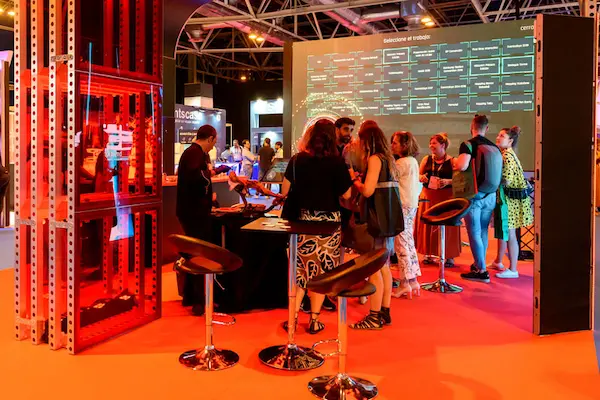 Por qué contratar una productora de eventos corporativos