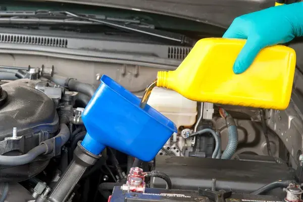 Señales claras de que tu auto necesita un cambio de aceite