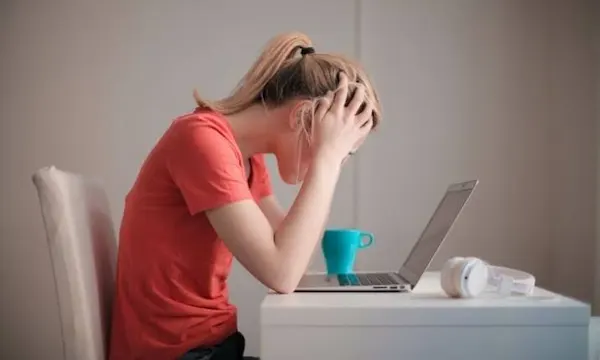 Ignorar la experiencia de usuario en tu sitio web