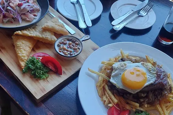 la mestiza restaurante en valparaiso