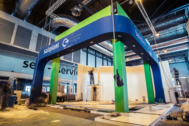 En qué consiste el proceso de fabricación de stands