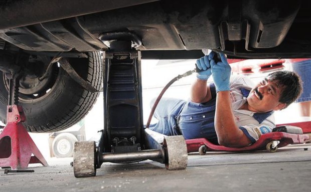 mecánica a domicilio servicio automotriz en casa