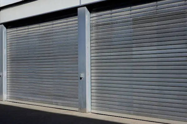protección y diseño en puertas enrollables