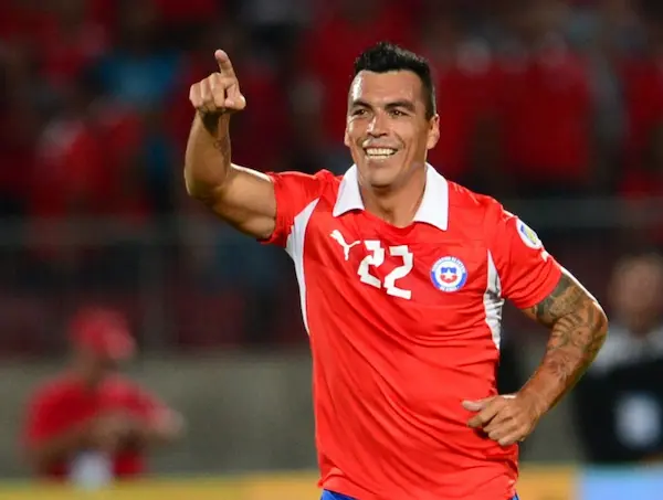 Esteban Paredes goleador fútbol chileno