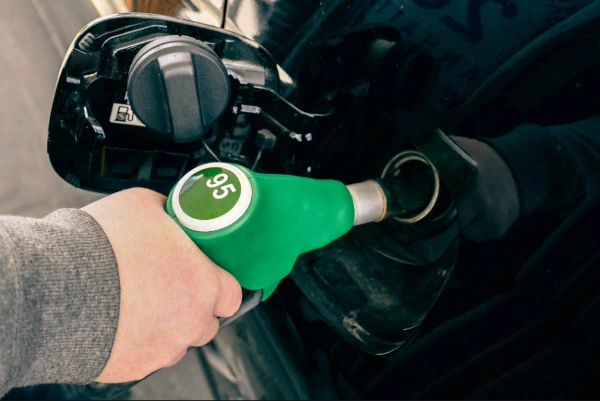 ¿Qué es la gasolina sin plomo?
