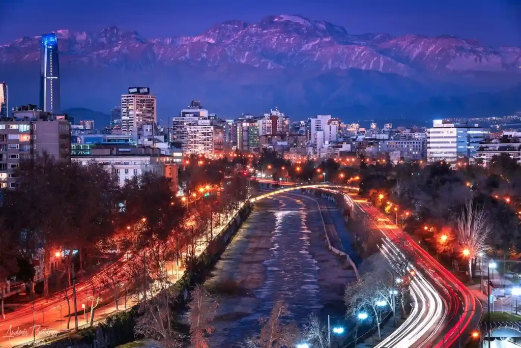 Dónde tomar las mejores fotos en Santiago de Chile de noche