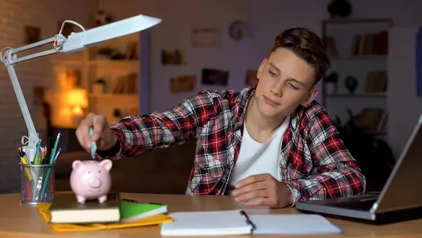 Importancia de la educación financiera en jóvenes