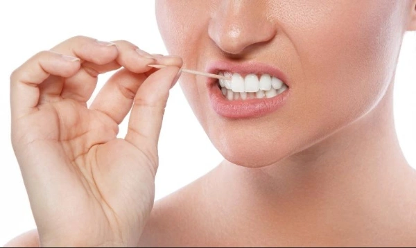 Cómo afecta la edad a los dientes