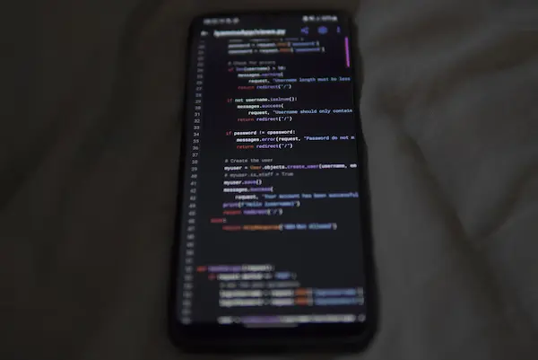 Desarrollo de software y aplicaciones móviles