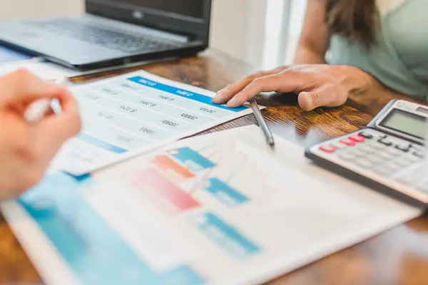 ¿Cómo elegir entre los diferentes negocios rentables en Chile?
